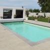 Vue pool lhouse